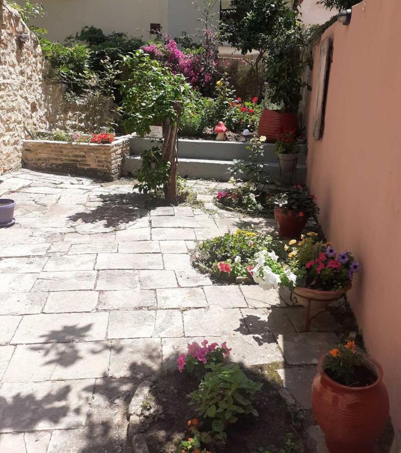 Christi Iuxury Apartment Preveza Exterior photo